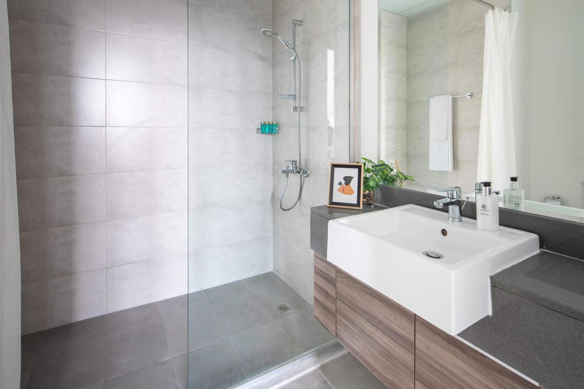 Frank Porter - Bloom Heights B Apartment Dubai