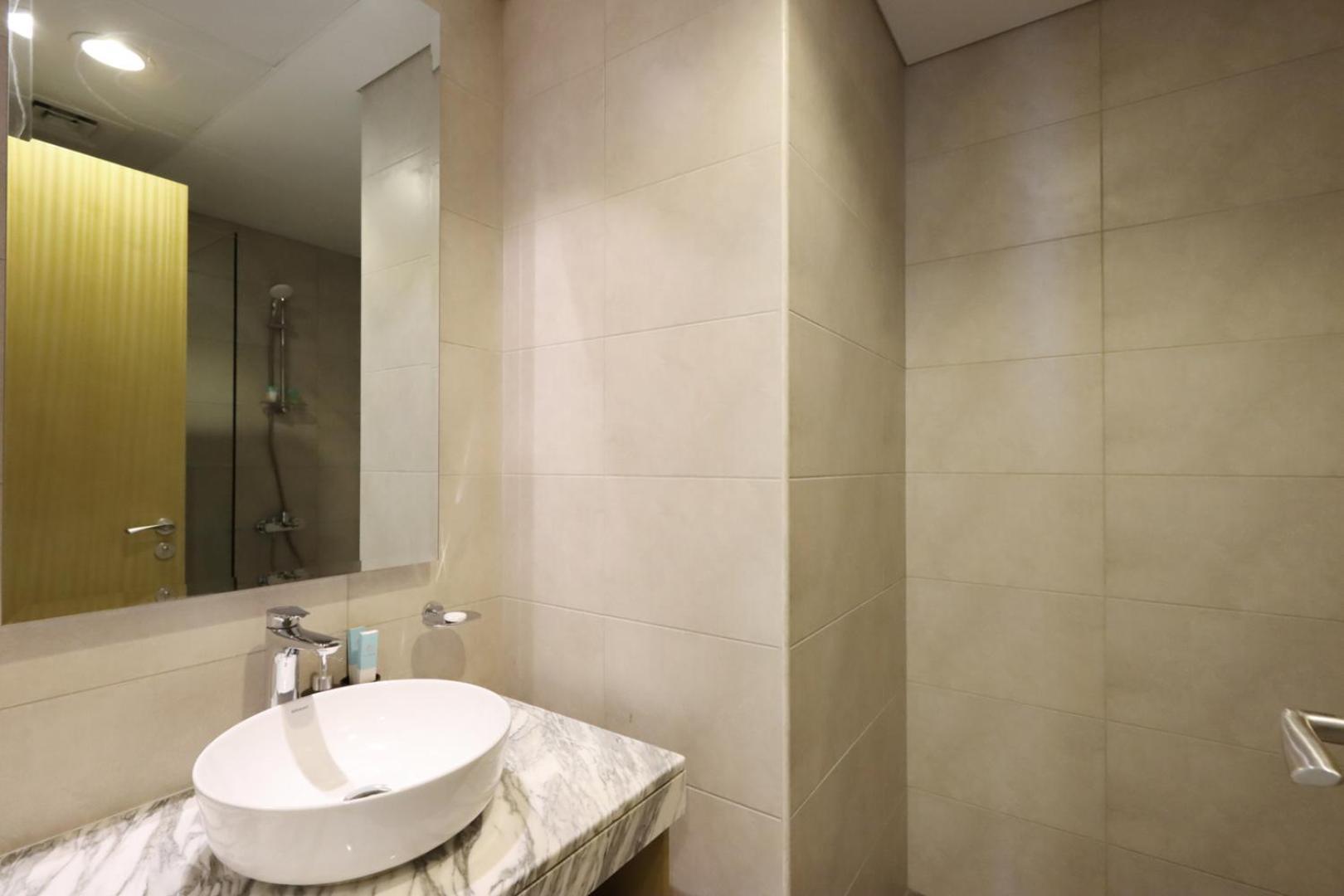 Livbnb-stylish 1b Retreat In The Heart Of *