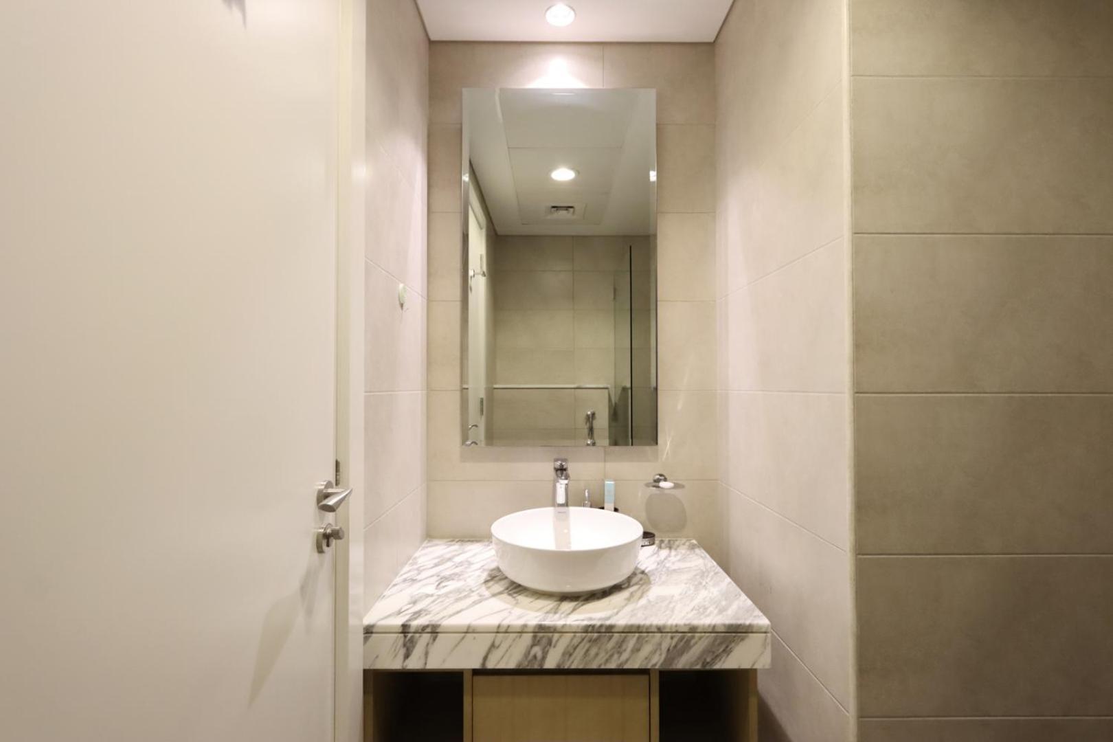 Livbnb-stylish 1b Retreat In The Heart Of Apartment Dubai
