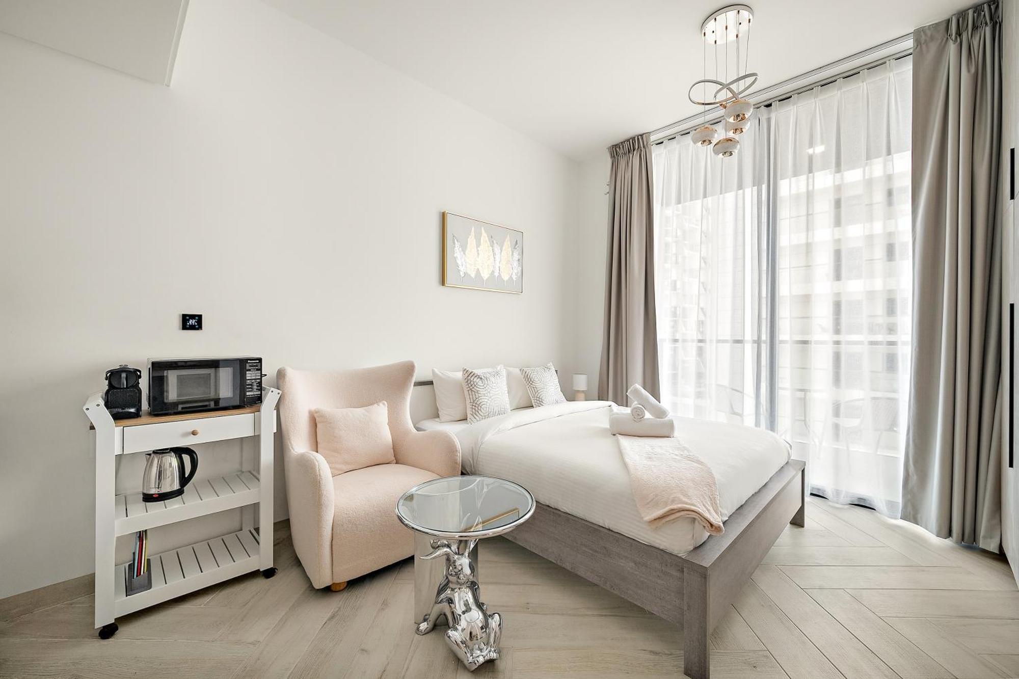 Cozy In Empire * Dubai
