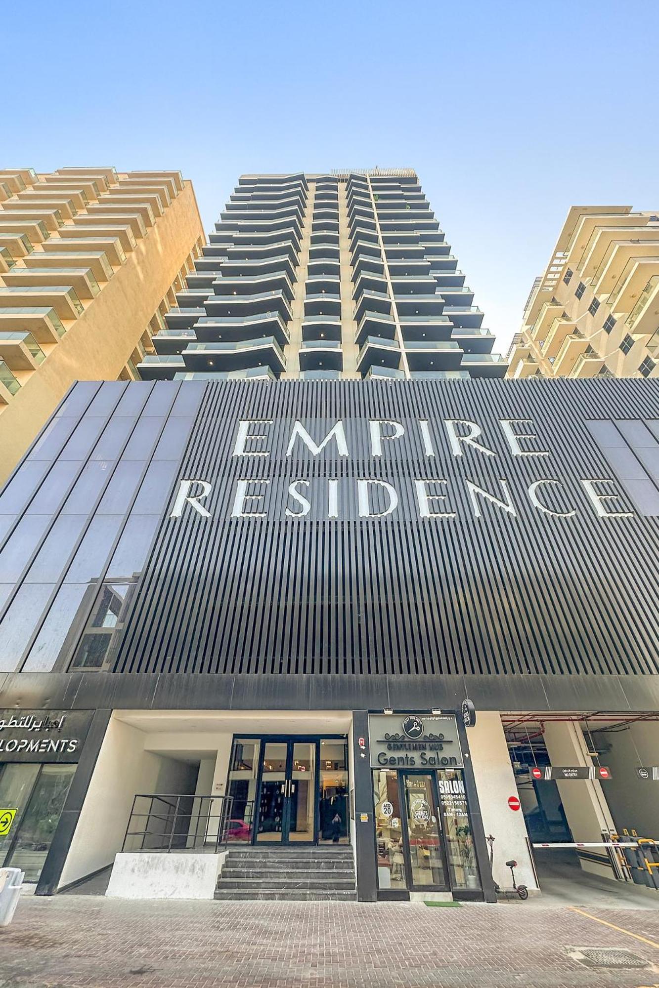 Cozy In Empire Apartment Dubai