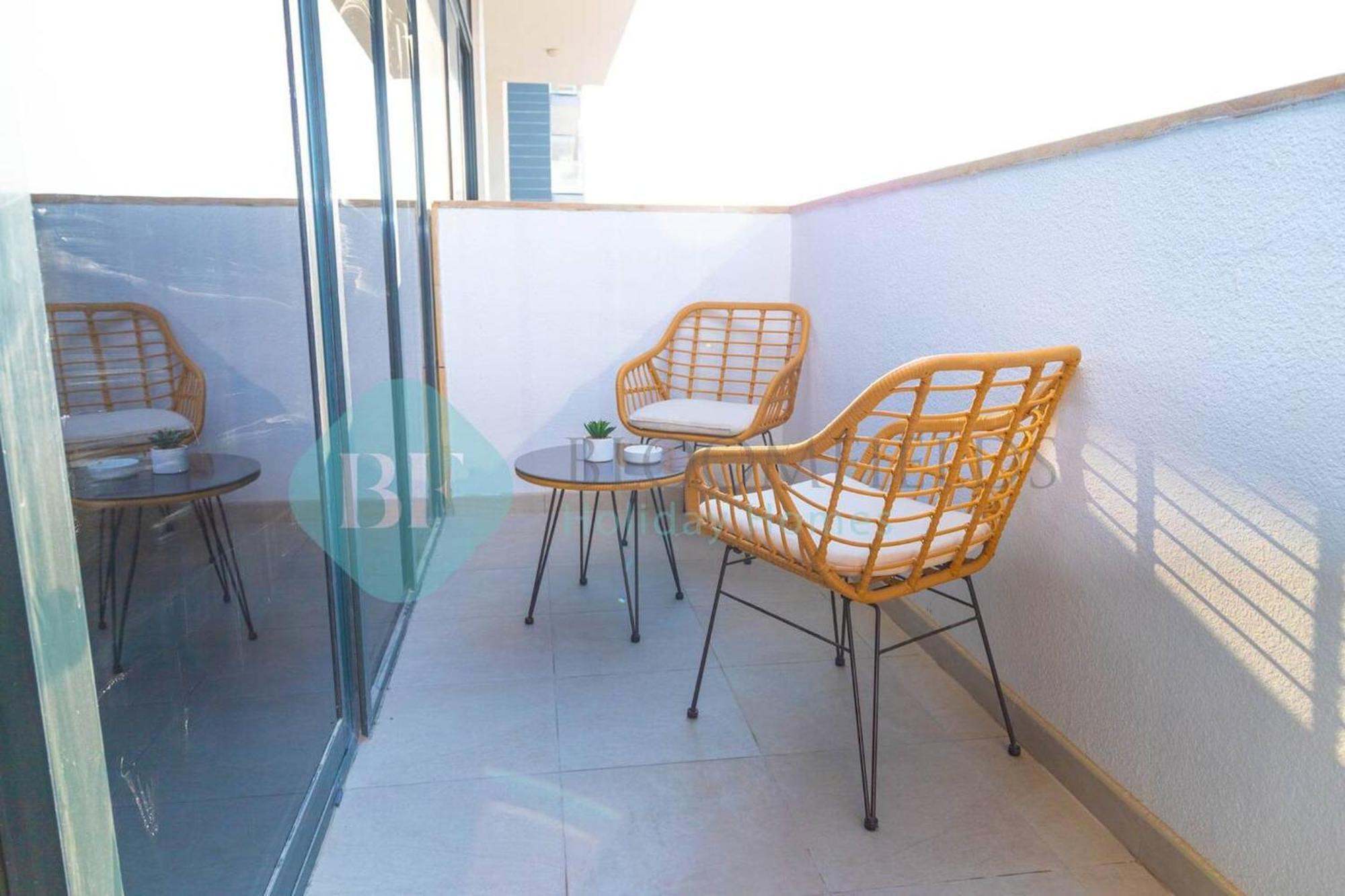 Bloomfields 1br Azizi Riviera Meydan *