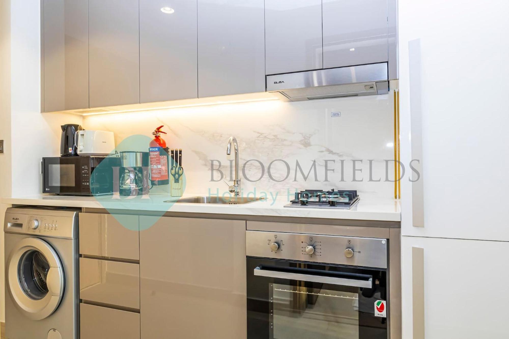 Bloomfields Modern Stu In Azizi Riviera Apartment *