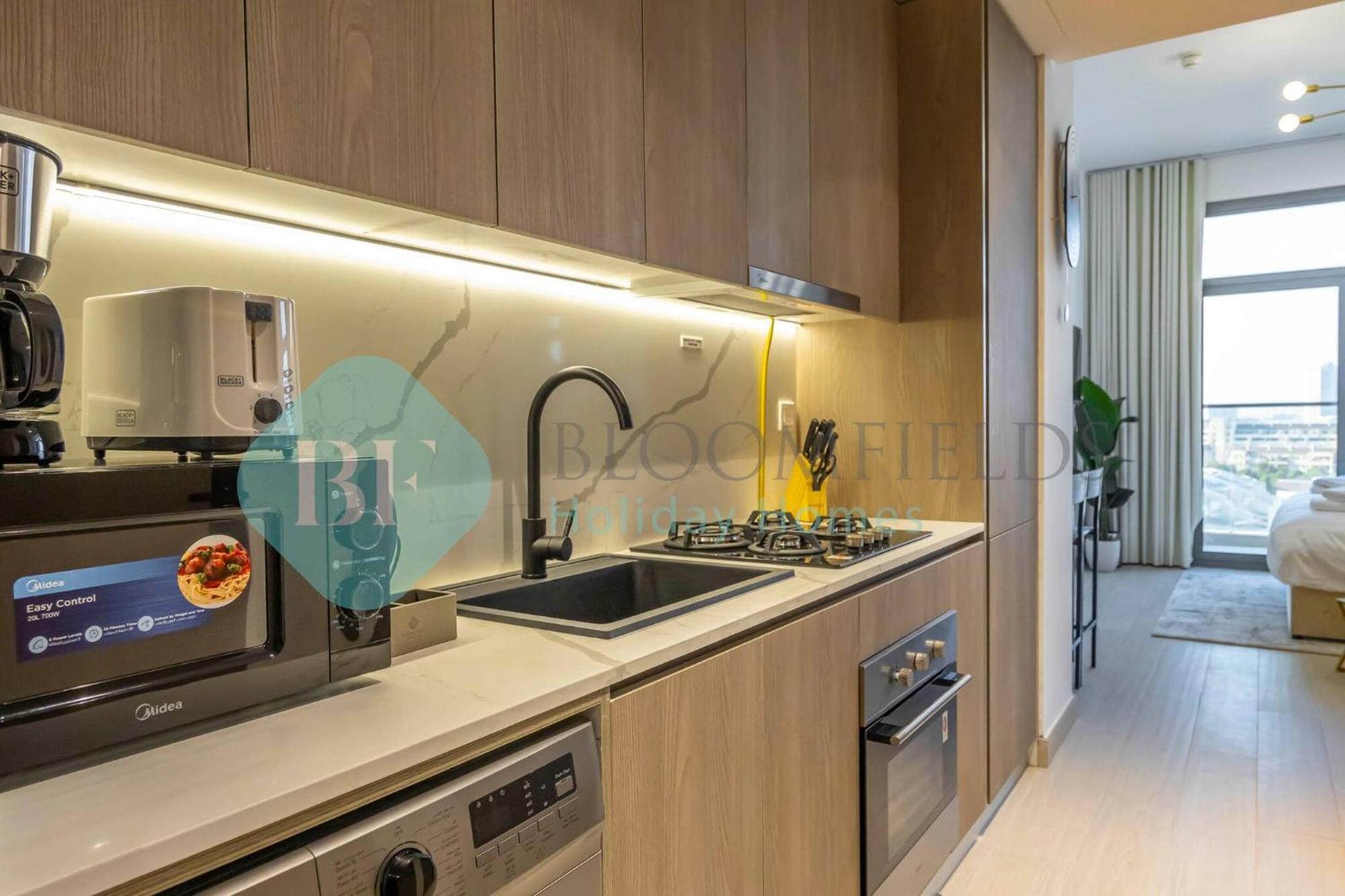 Bloomfields Cozy Stu Laya Heights Apartment Dubai