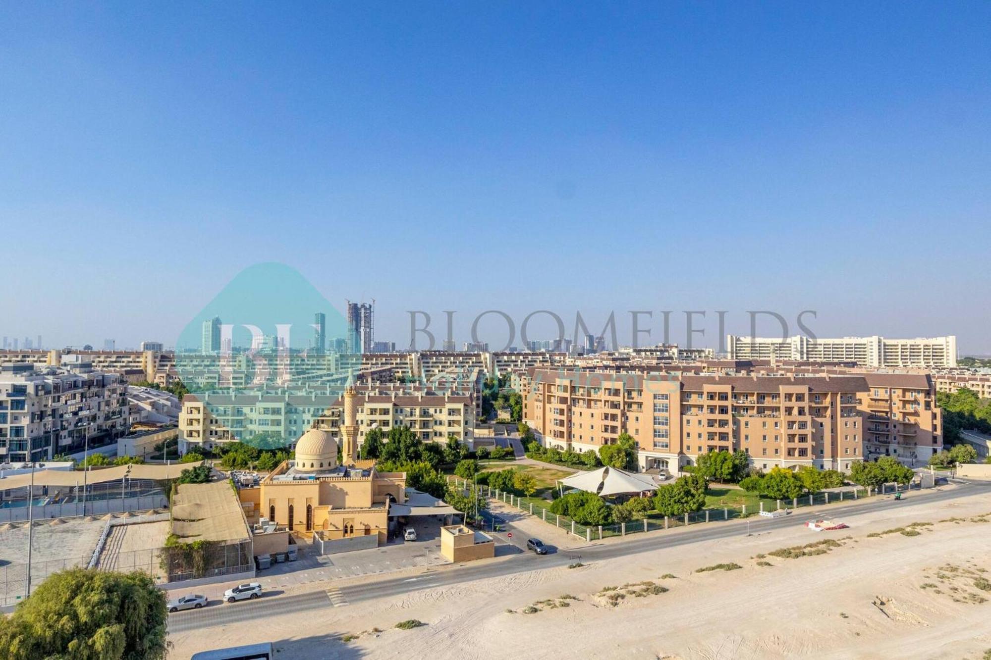 Apartment Bloomfields Cozy Stu Laya Heights Dubai