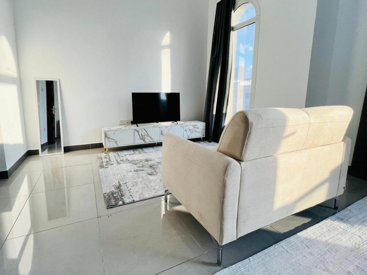 Villa Getaway Relax And Celebrate Jliving Homes