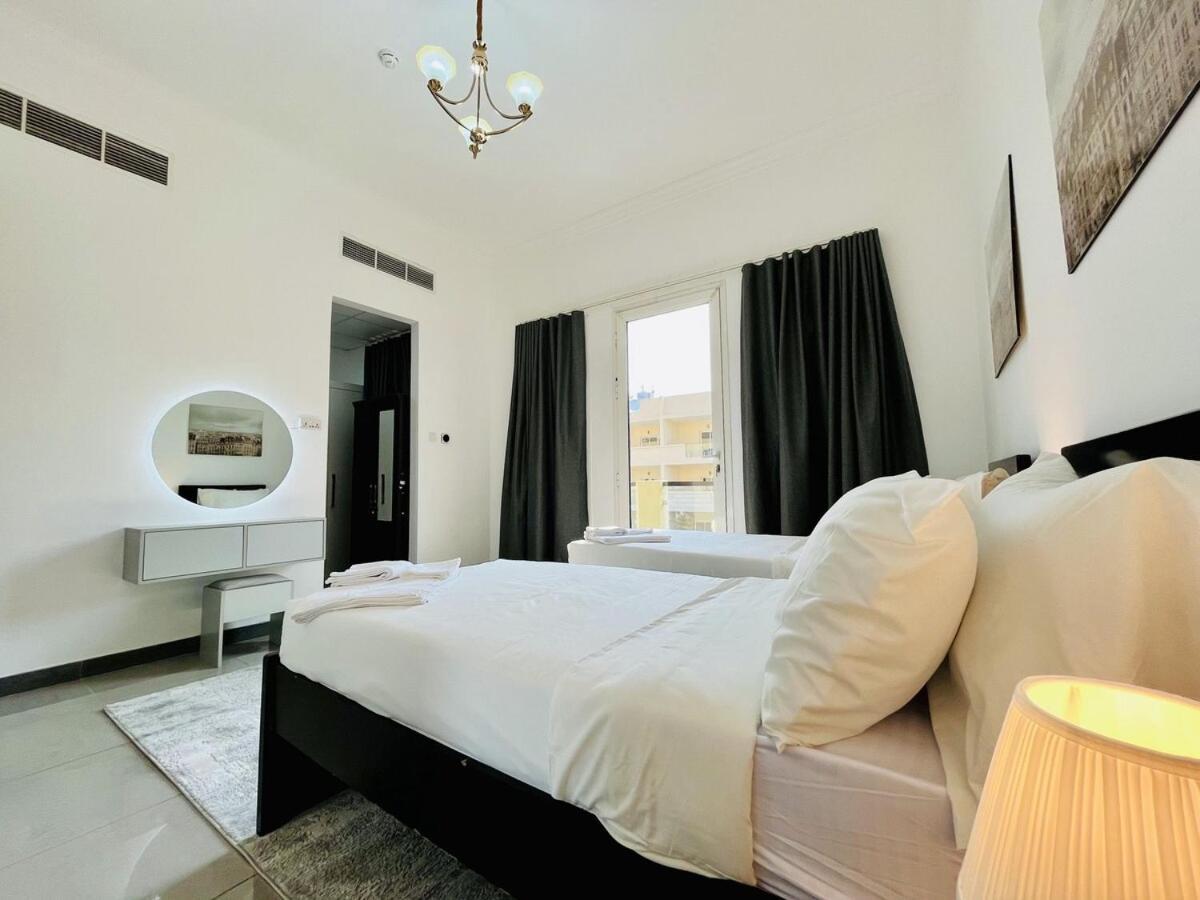 Getaway Relax And Celebrate Jliving Homes Villa