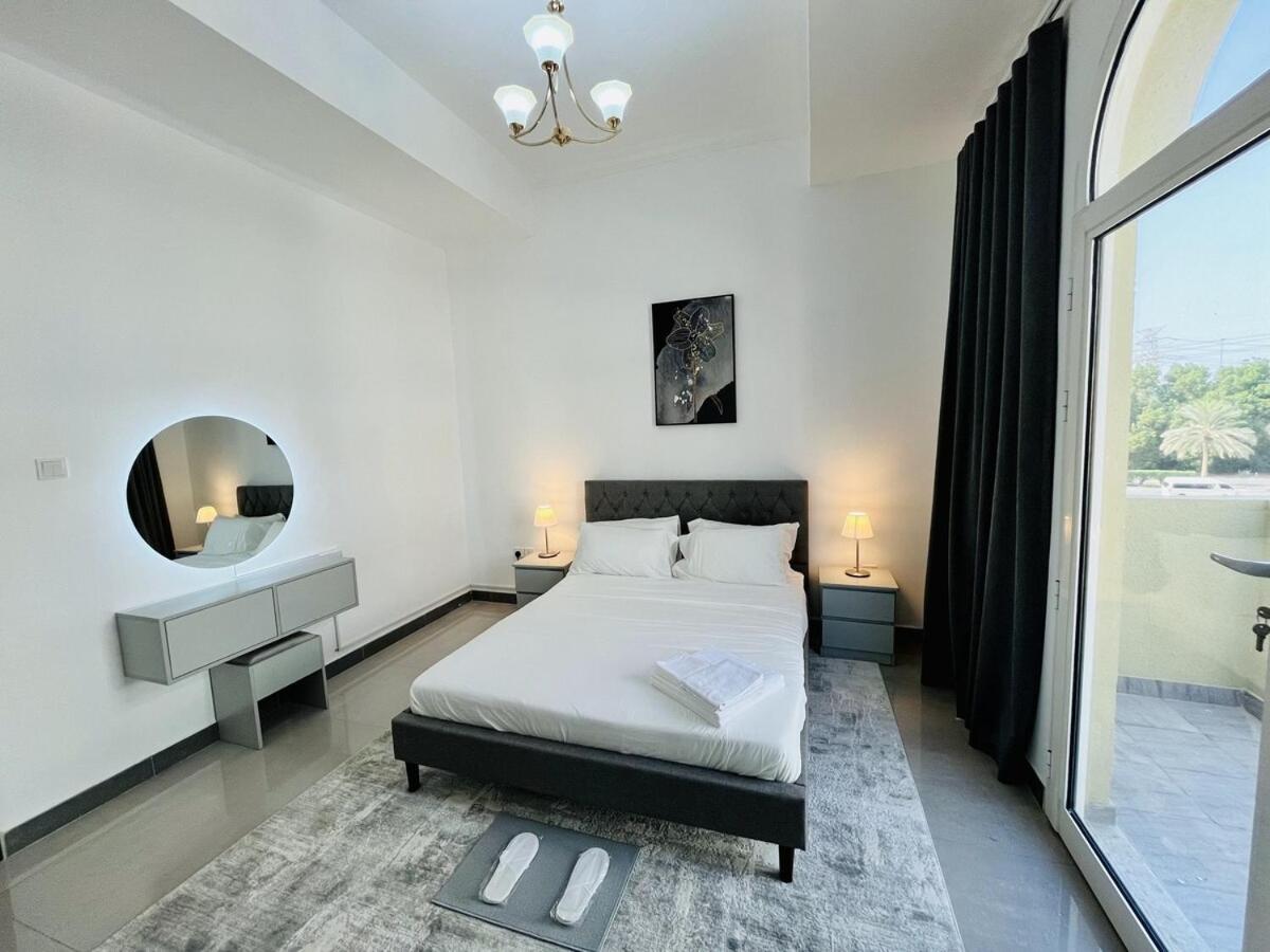 Getaway Relax And Celebrate Jliving Homes Villa Dubai