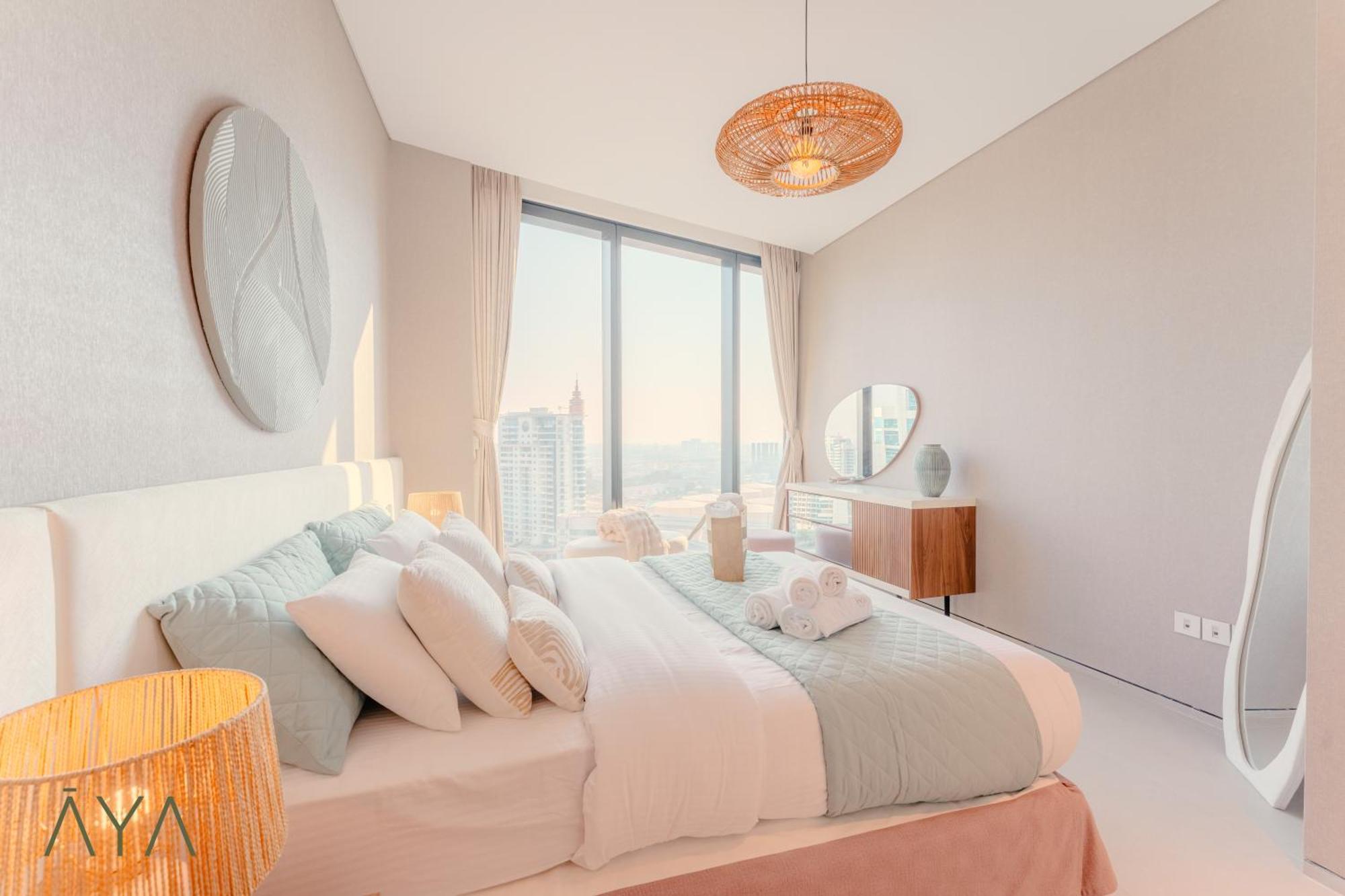 Luxury Beachfront 1br Jumeirah Gate Tower 1 Apartment Dubai