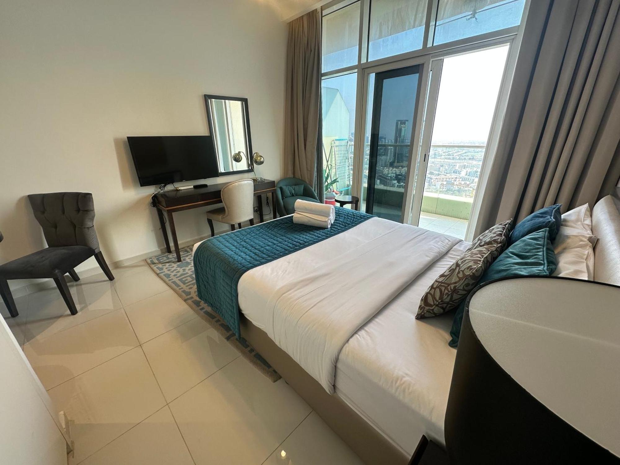 Stunning At Jvc Damac Ghalia - Msgetaways *