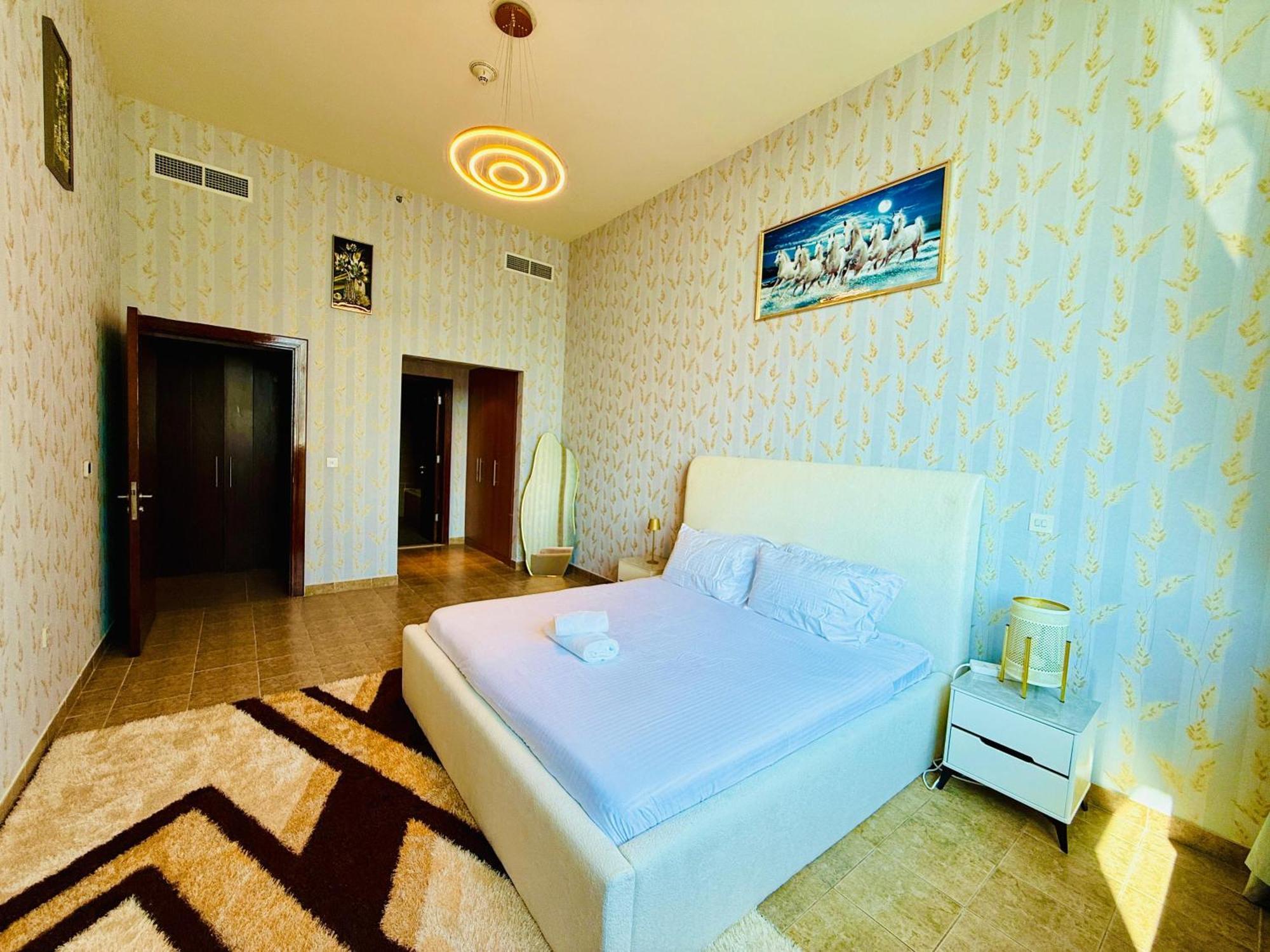 Apartment Hm-102amazing Large Fully Furnished 1bhk *