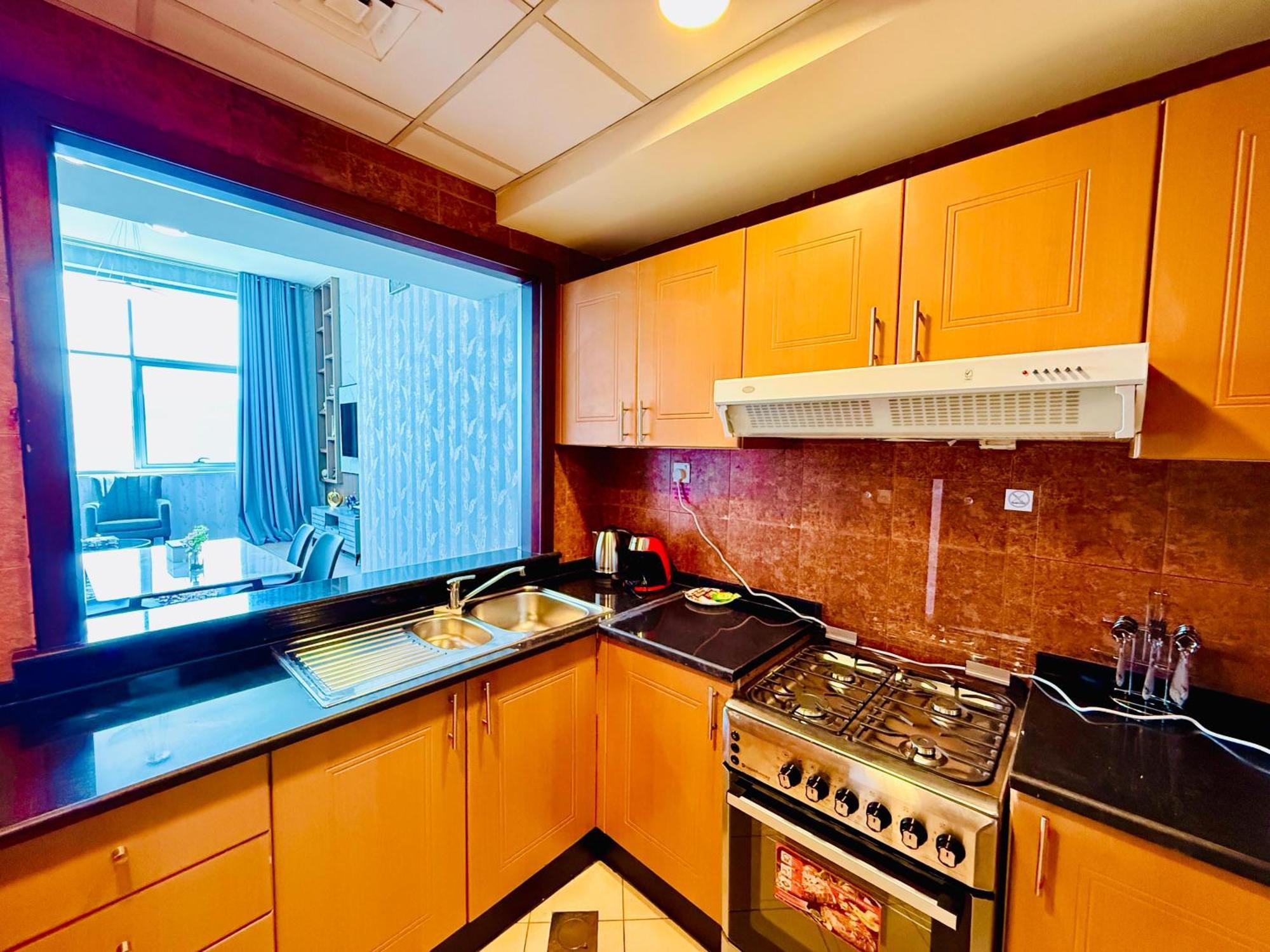 Hm-102amazing Large Fully Furnished 1bhk *
