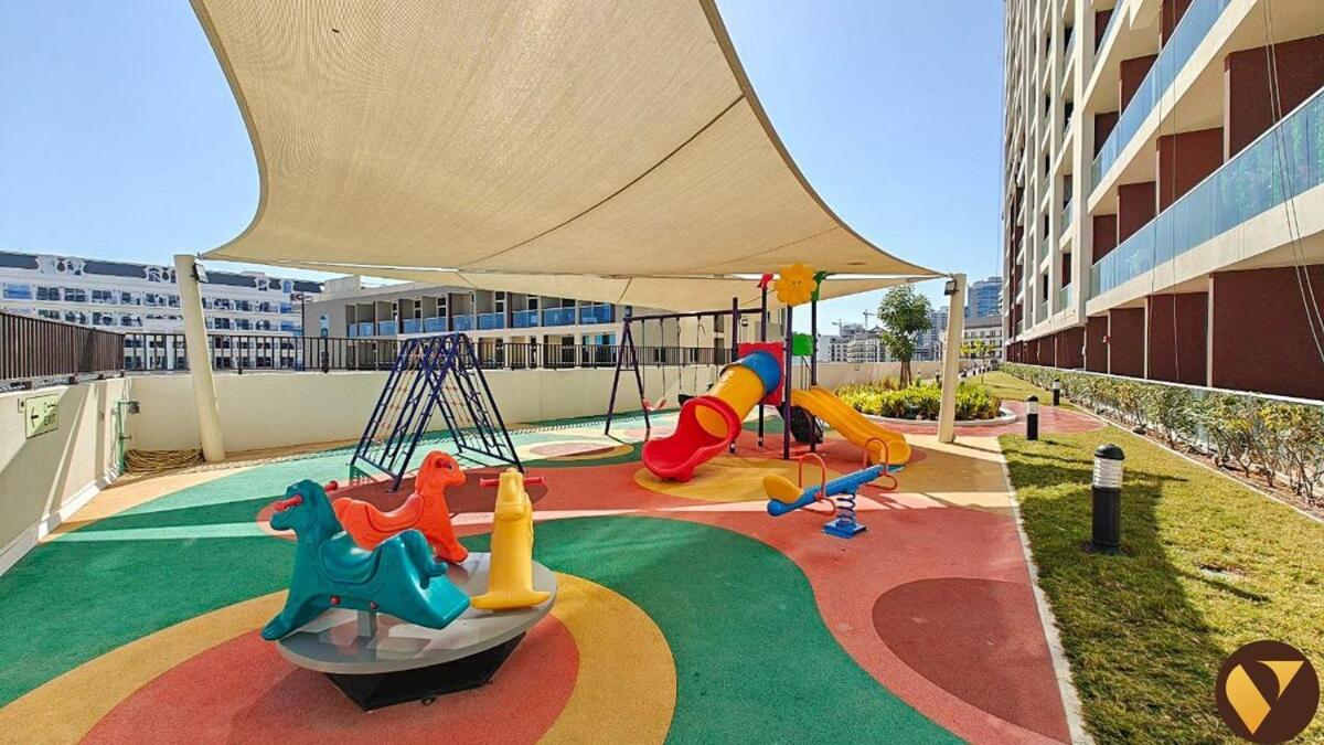 Apartment Vogue - Near Miracle Garden And Butterfly Garden
