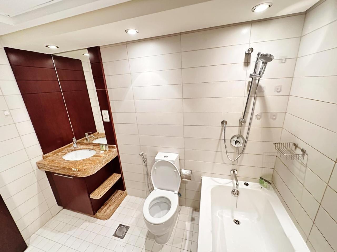 Step Into Sophistication - Stylish 1-br In Downtown By Petals Homes Apartment Dubai