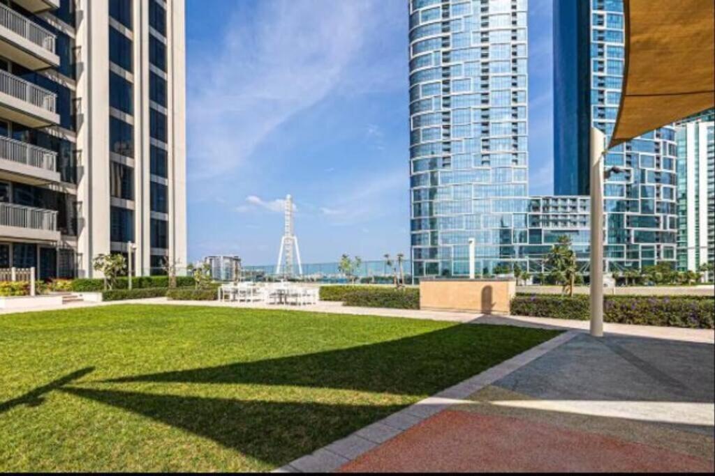 Luxury 2 Bed With Bluewater Views & Infinity Pool Apartment