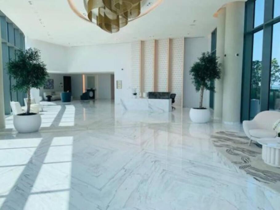 Luxury 2 Bed With Bluewater Views & Infinity Pool * Dubai