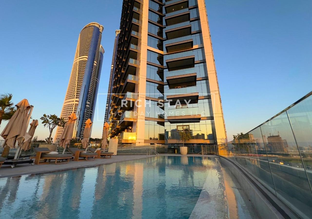 Apartment Sleek 2br In Nobles, Business Bay Dubai