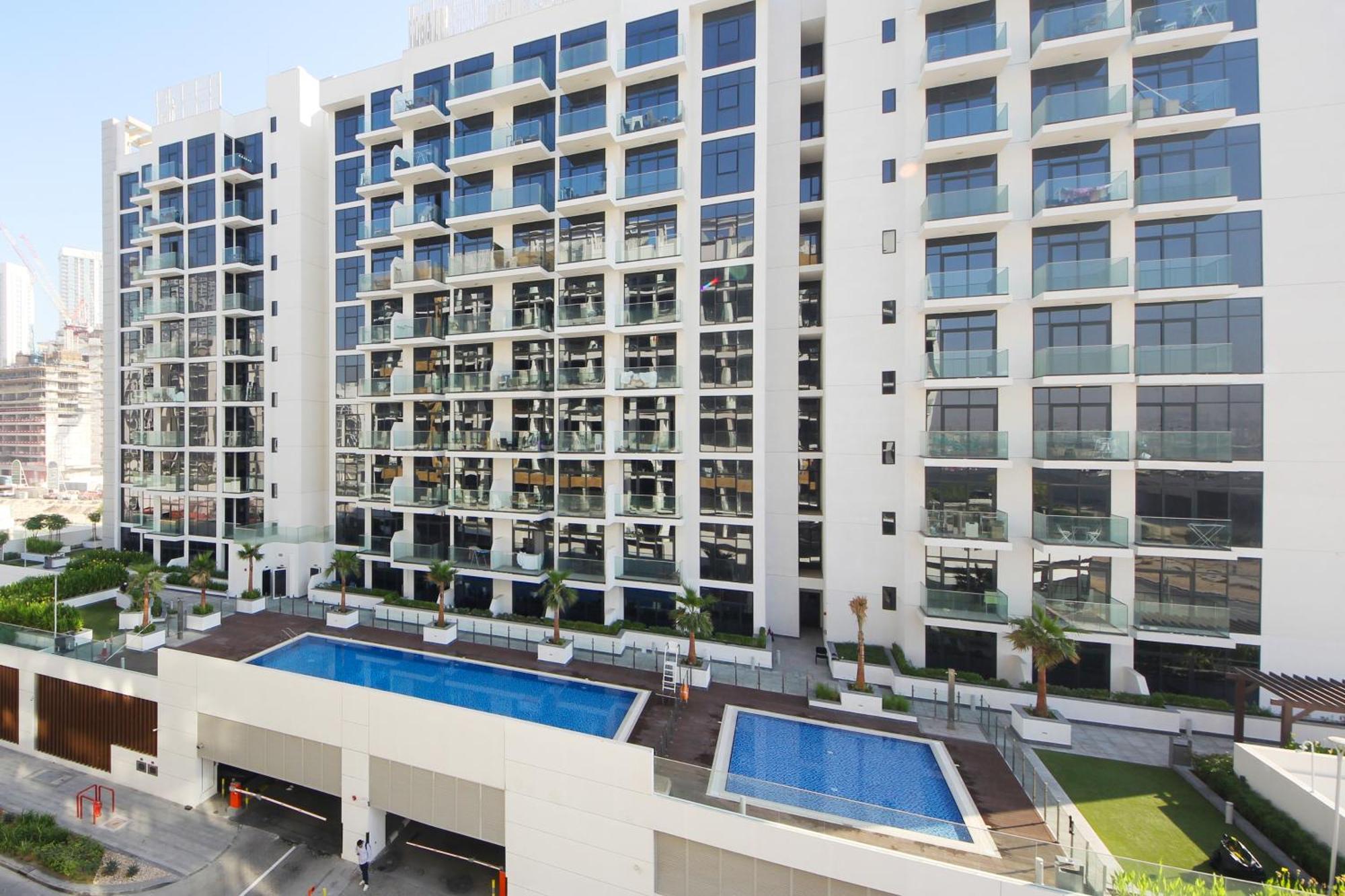 Apartment Newarabian Azizi Riviera