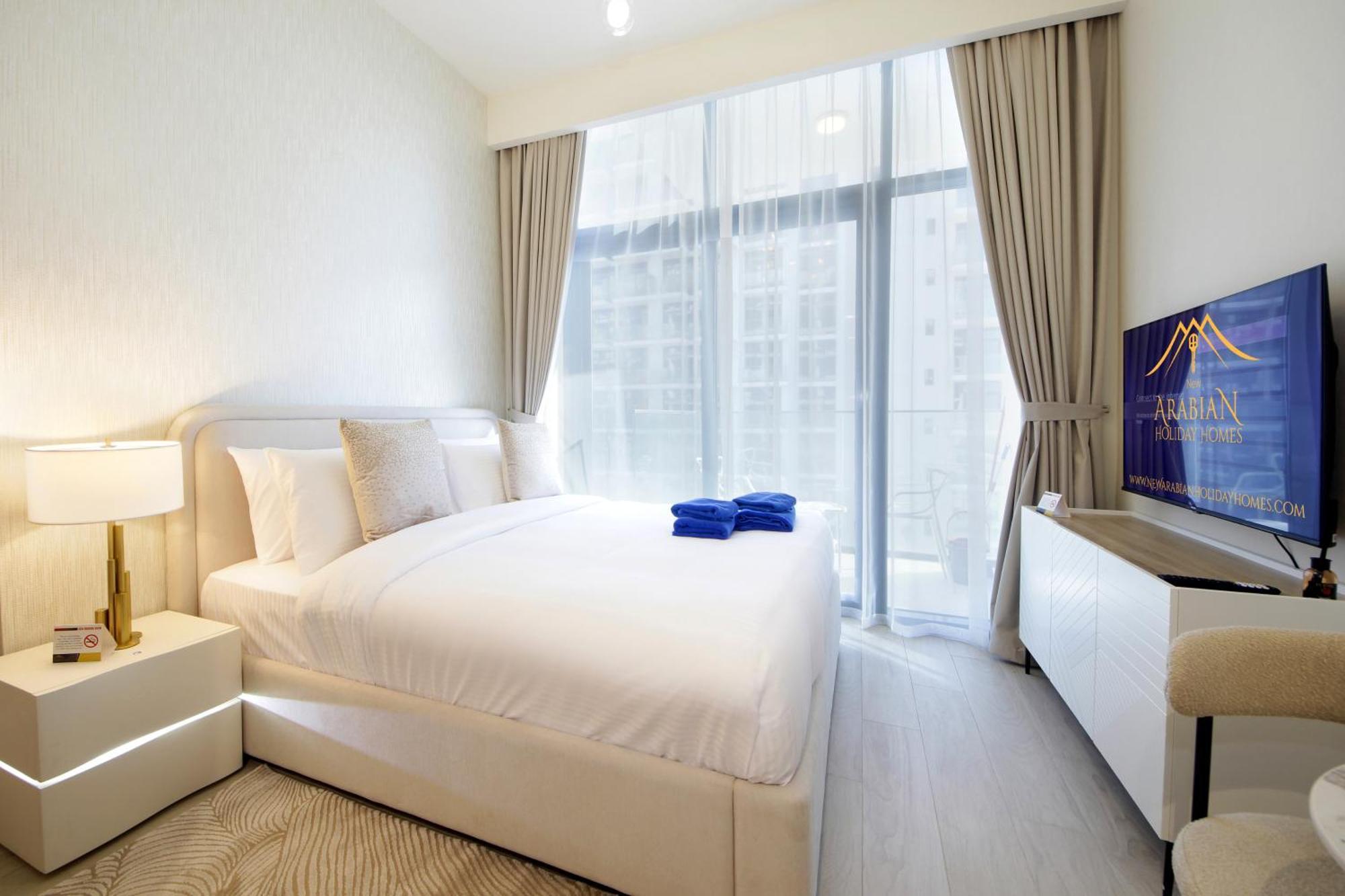 Newarabian Azizi Riviera Apartment