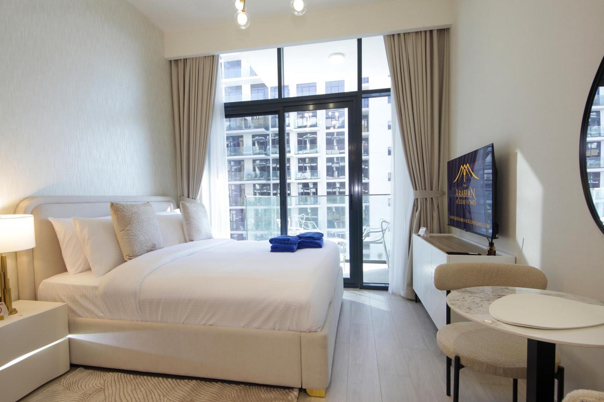 Apartment Newarabian Azizi Riviera *