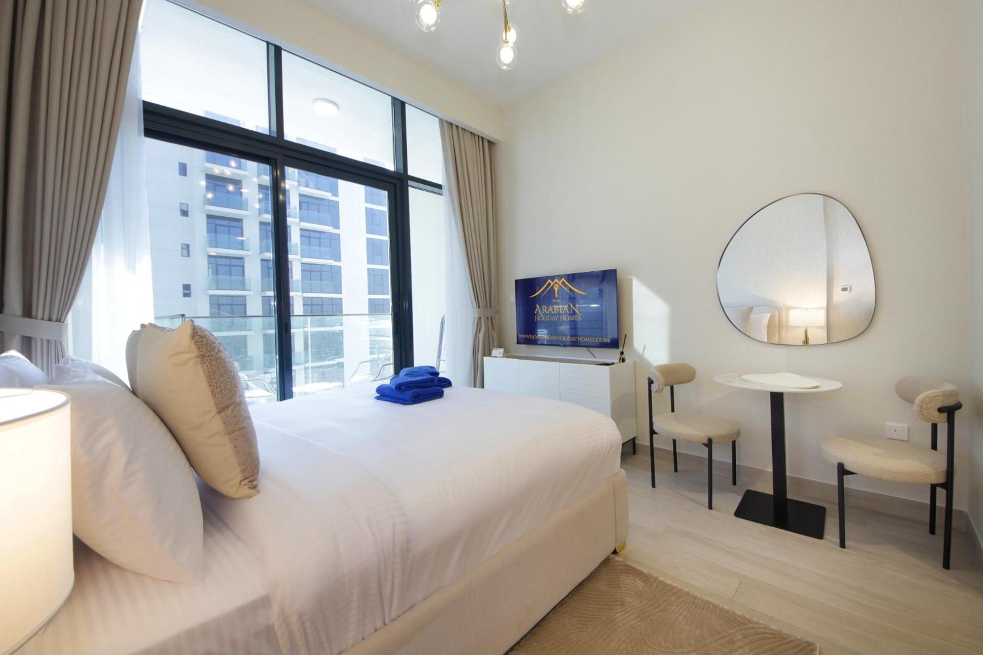 Newarabian Azizi Riviera Apartment