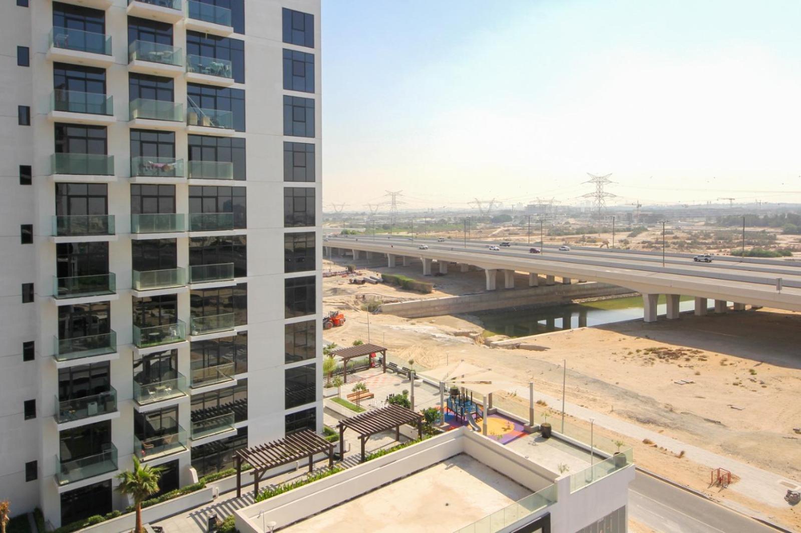 Apartment Newarabian Azizi Riviera *