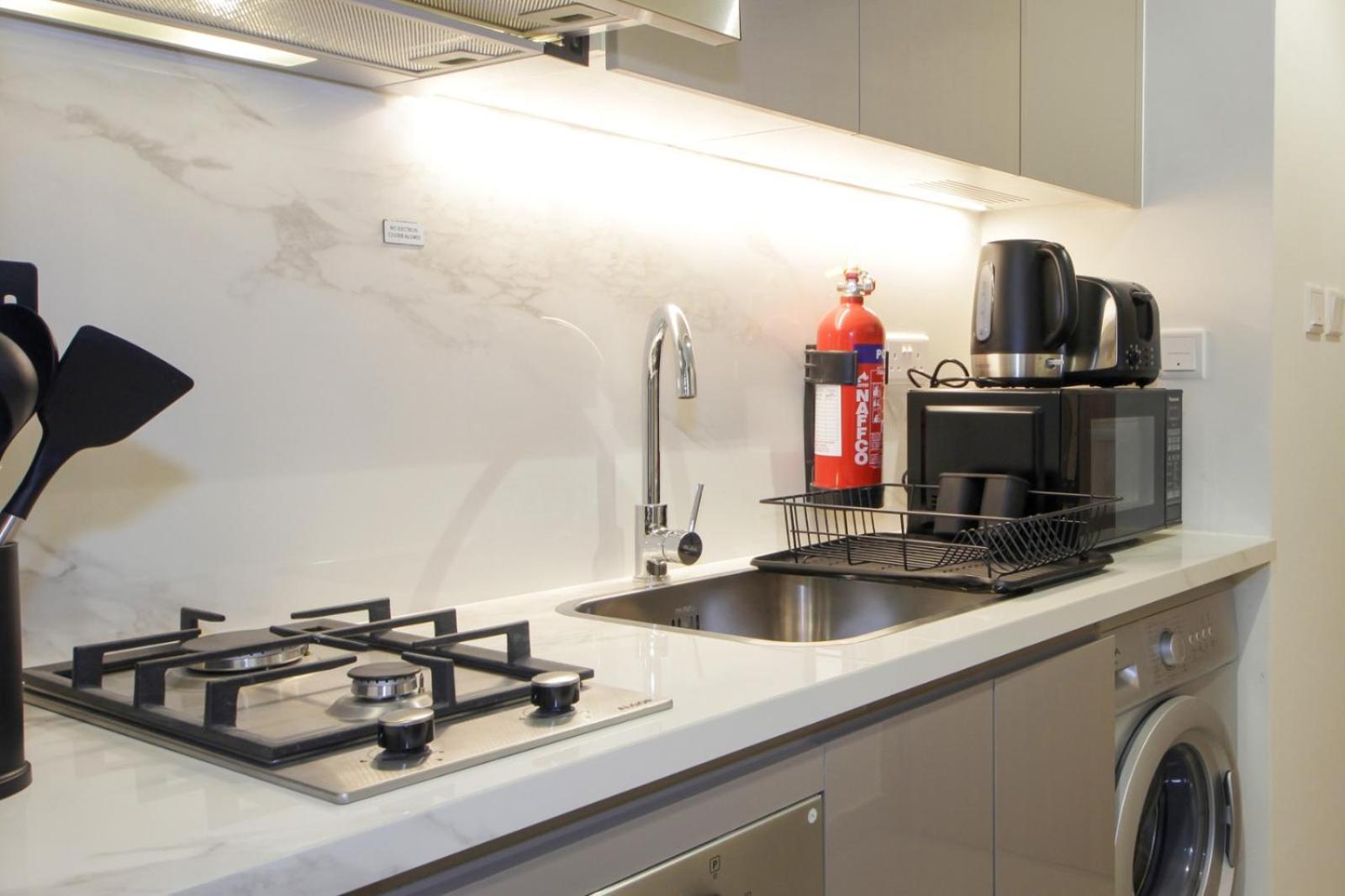 Apartment Newarabian Azizi Riviera