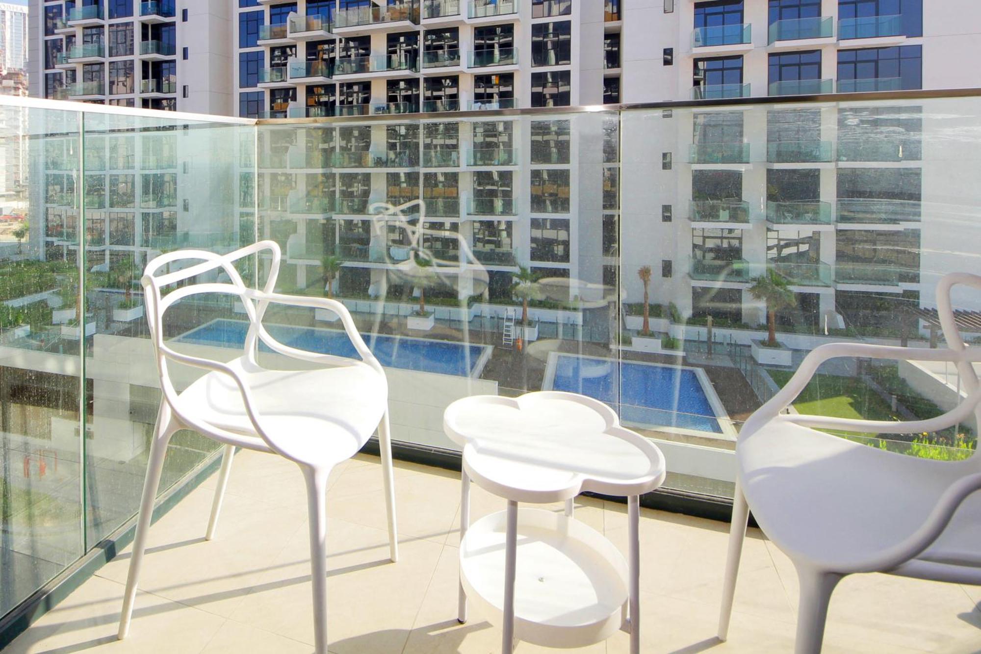 Newarabian Azizi Riviera Apartment