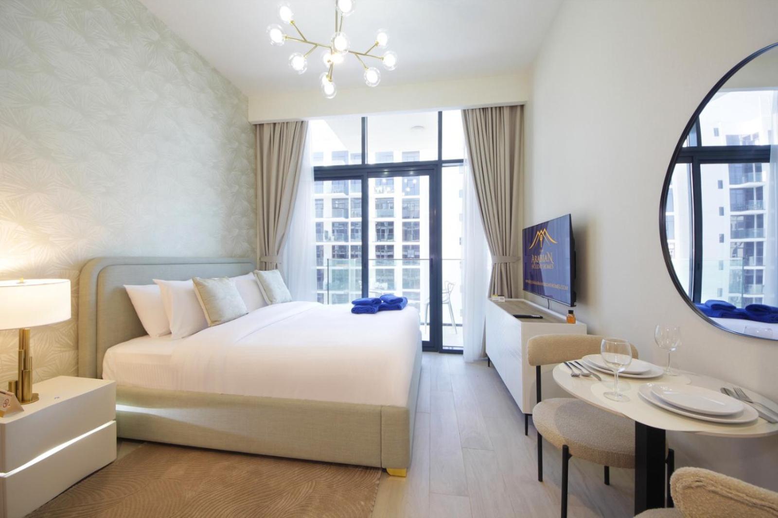 Apartment Newarabian Azizi Riviera *