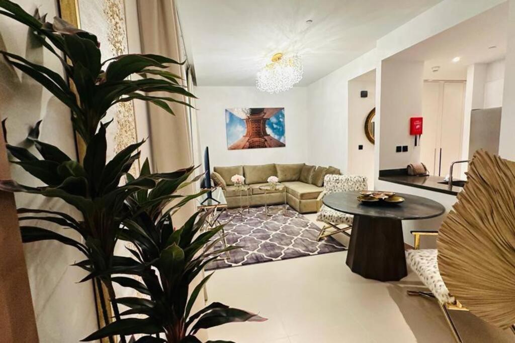 Vida Marina Emaar Seaview New One Bedrrom 65sqm * Dubai