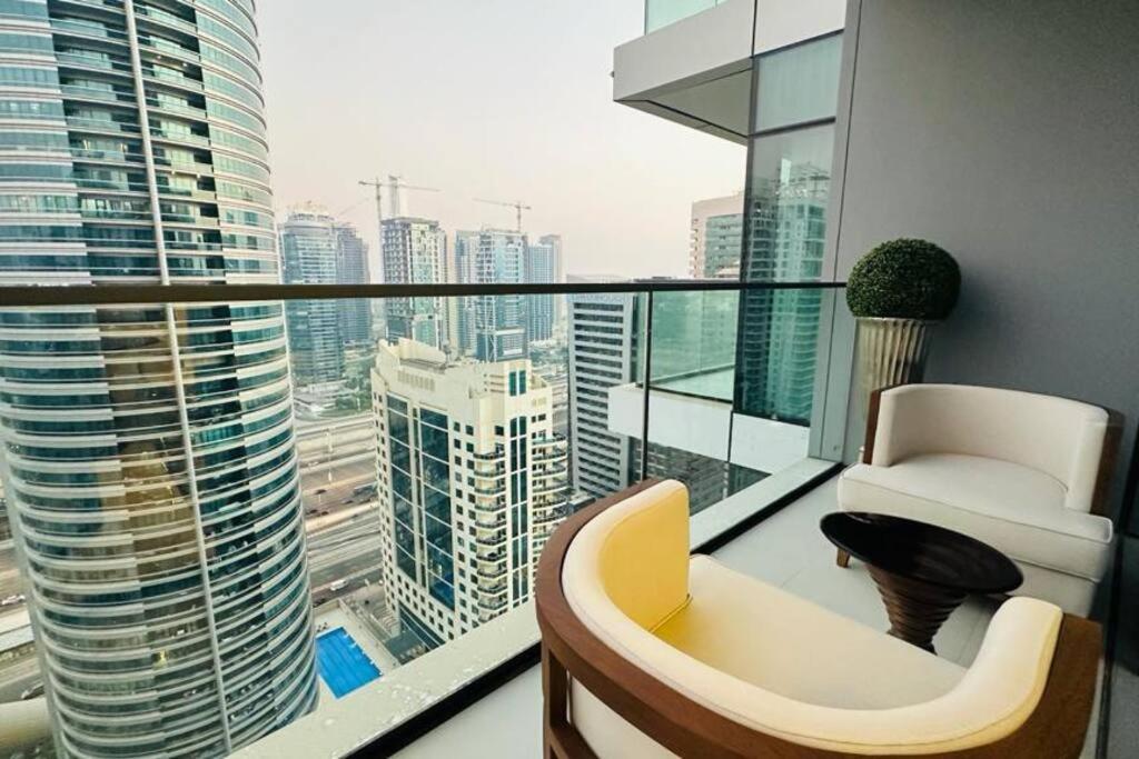 Apartment Vida Marina Emaar Seaview New One Bedrrom 65sqm *