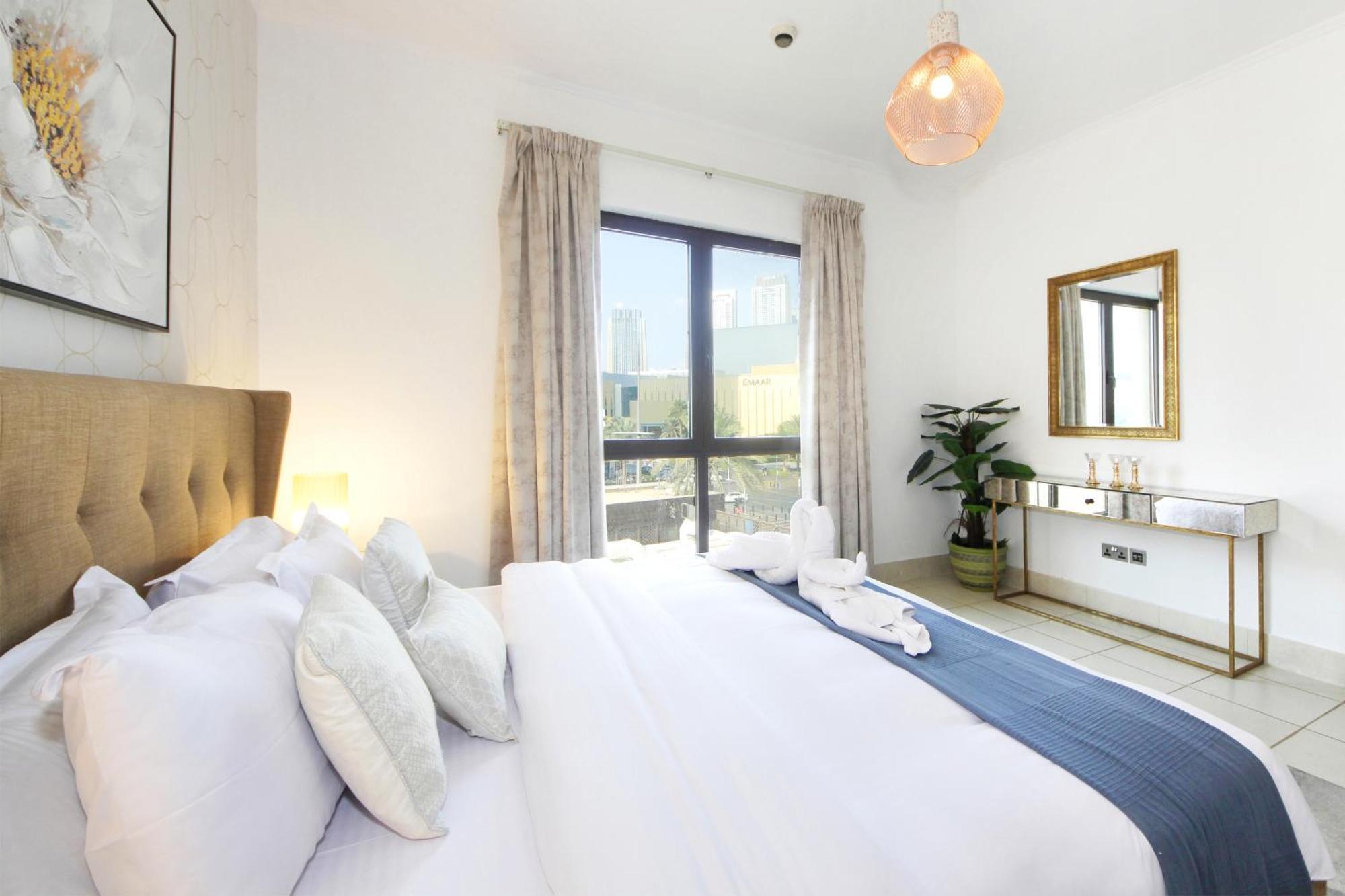 Elegant 2br In Yansoon 3 With Burj Khalifa Views * Dubai