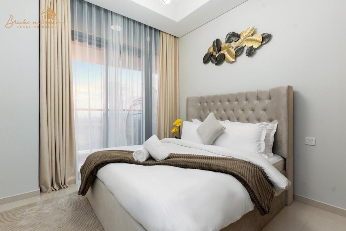 Glorious Sea View 3bhk 6pax