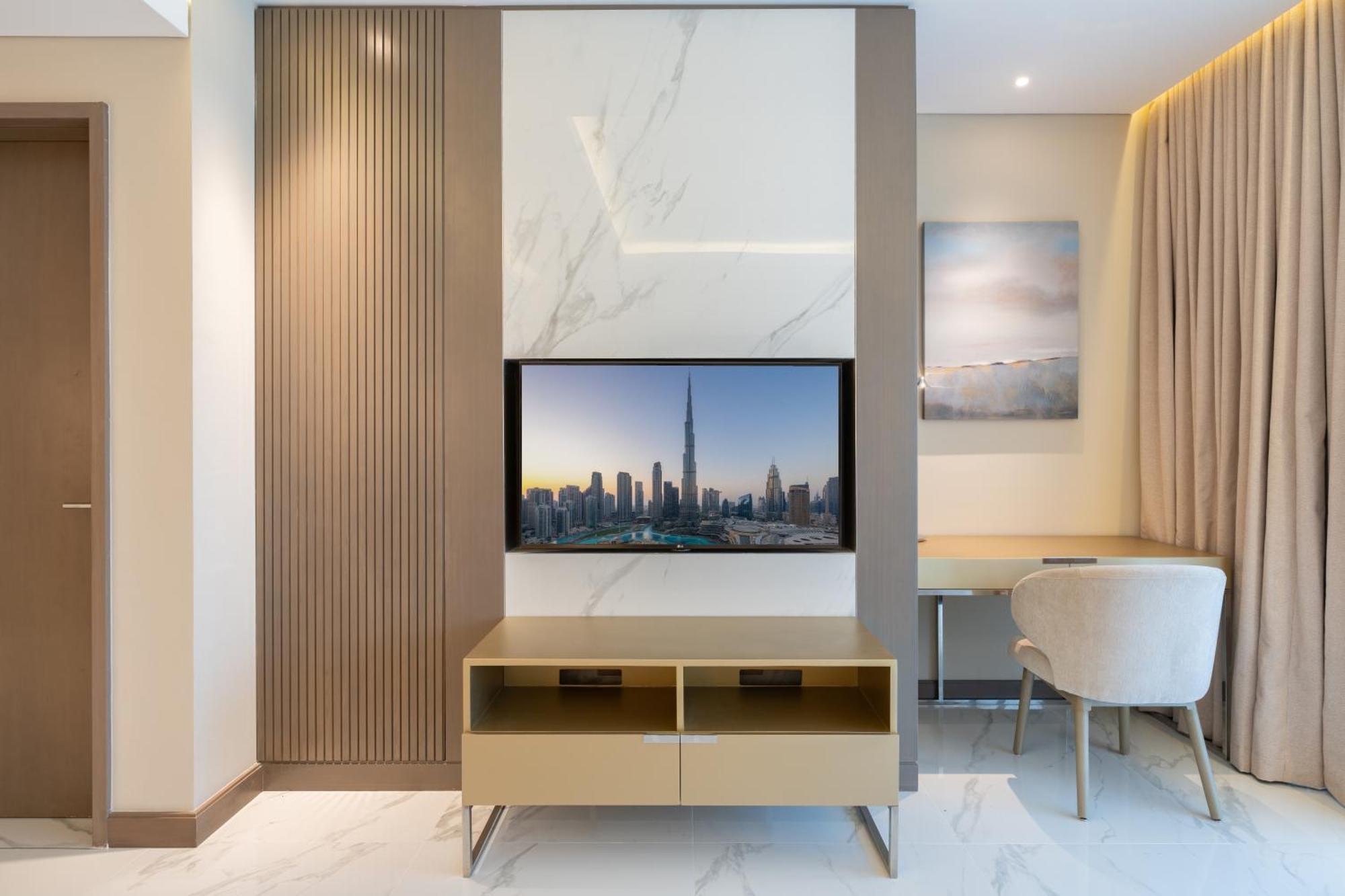 Holistay Luxury Collection Mall 1-br Downtown *