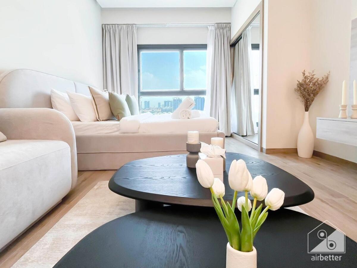 Rokane G25 Modern Comfort With Views Apartment Dubai