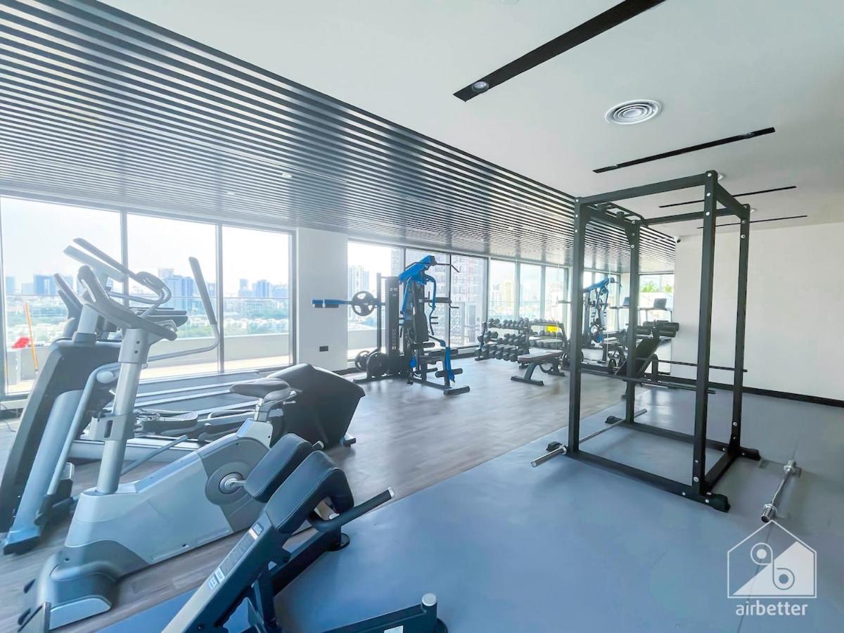 Rokane G25 Modern Comfort With Views Apartment