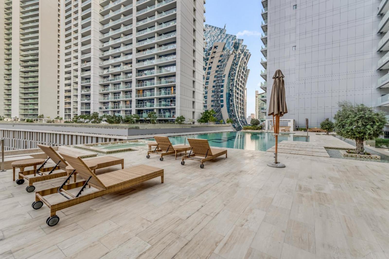 Apartment Lux 5 Min Away From Burj Khalifa & Mall *