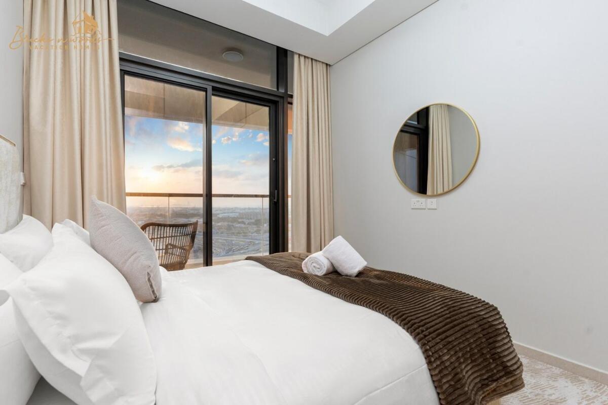 Glorious Sea View 3bhk 6pax Apartment Dubai