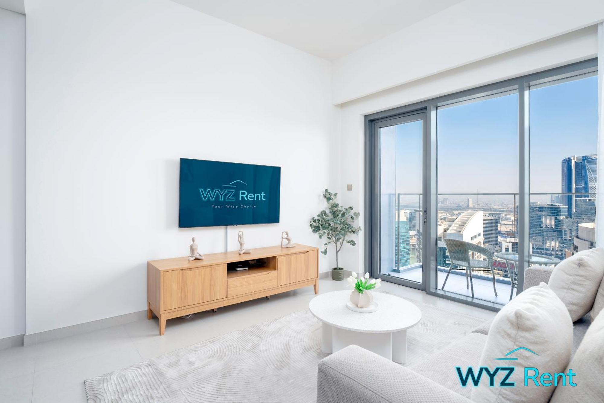 Sleek 1 Bedroom In Burj Royale With Canal View *