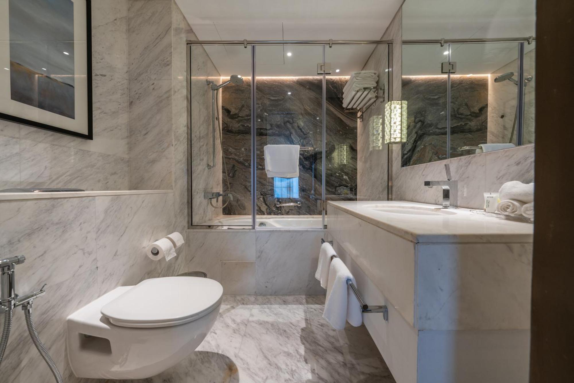 Apartment Holistay Luxury Collection Mall 1-br Downtown