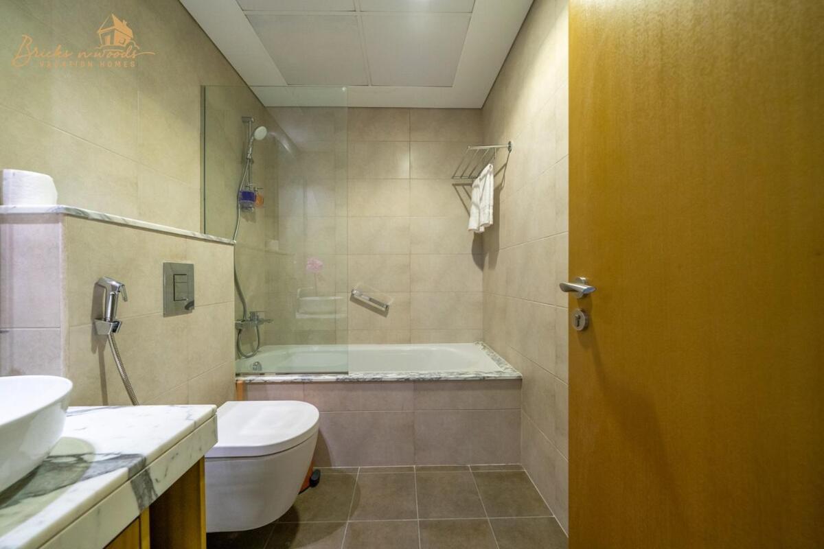 Apartment Chic Sea View 2bhk 4pax