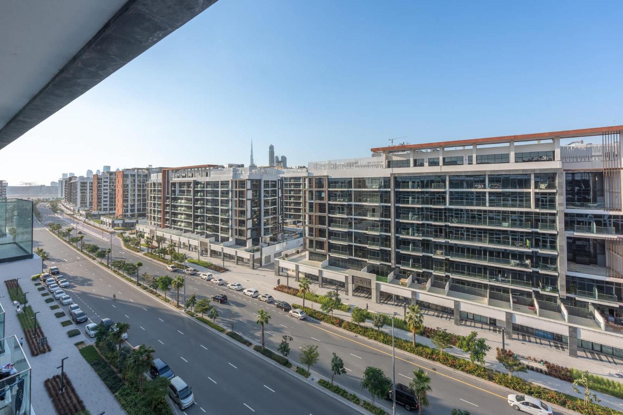 Bright And Elegant 3-bedroom Escape Perfect For Families In Meydan Apartment Dubai