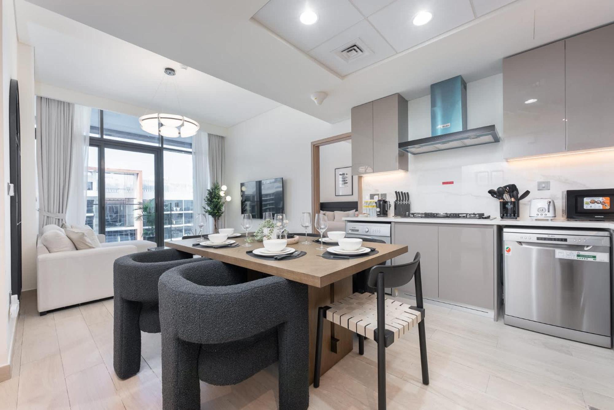 Bright And Elegant 3-bedroom Escape Perfect For Families In Meydan *