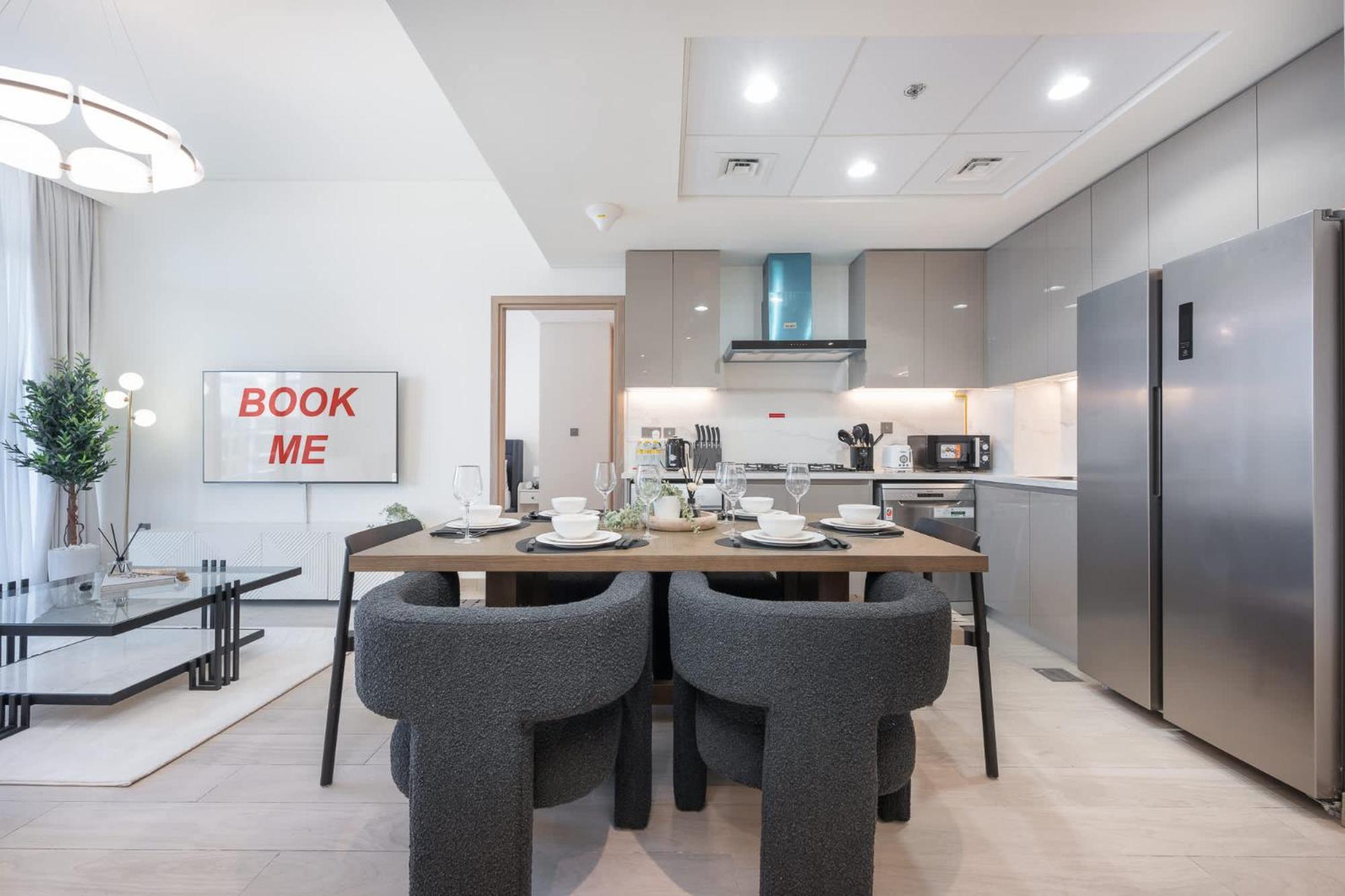 Bright And Elegant 3-bedroom Escape Perfect For Families In Meydan Apartment Dubai