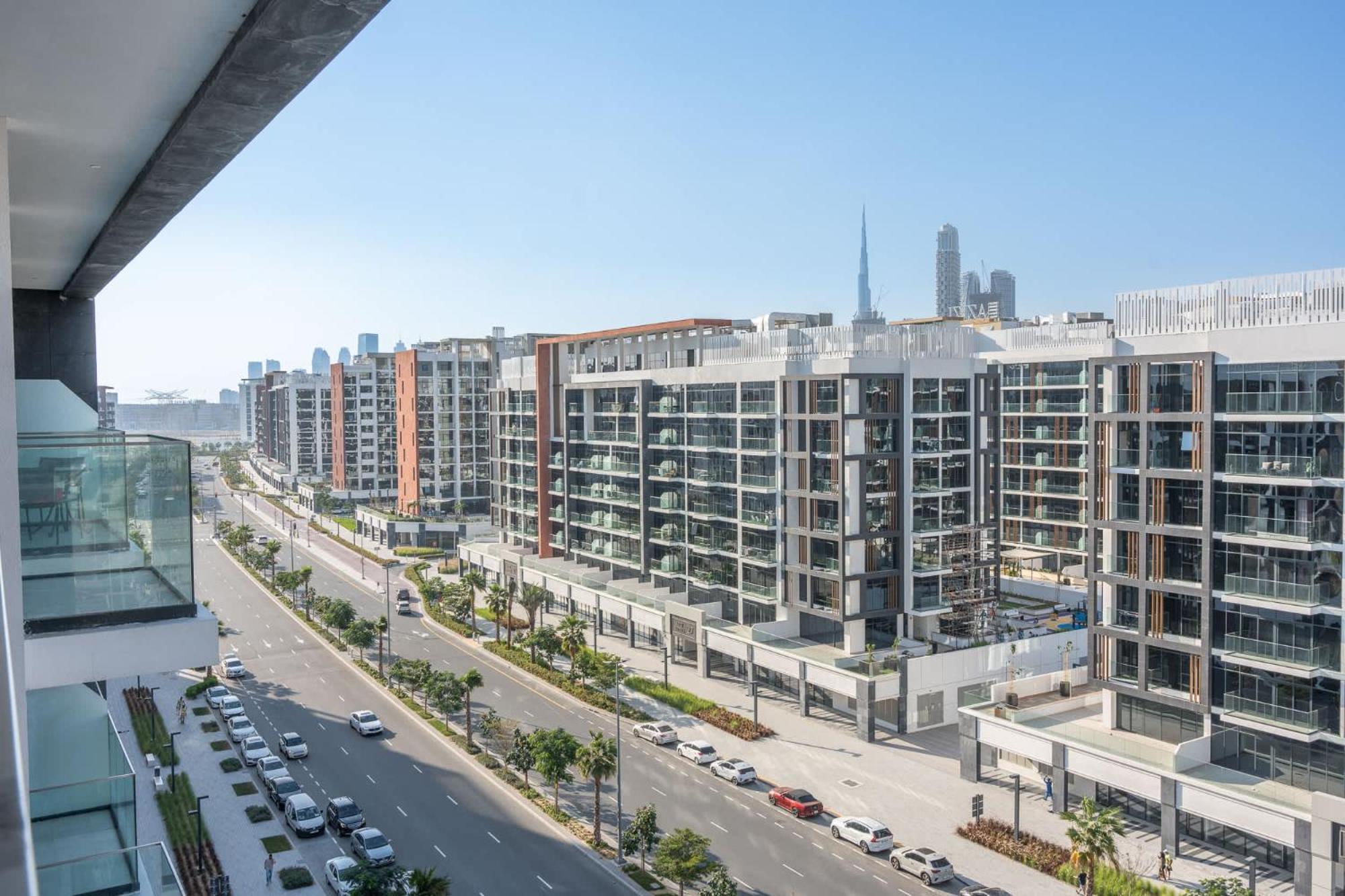 Apartment Bright And Elegant 3-bedroom Escape Perfect For Families In Meydan Dubai