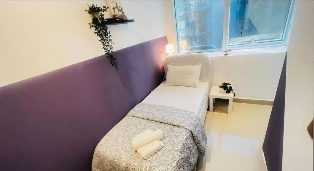 Ideal Partition In Barsha 1 Near Metro
