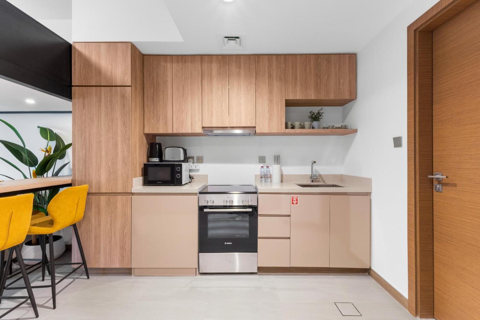 Apartment Big Layout 5 Mins From Mall And Burj Khalifa