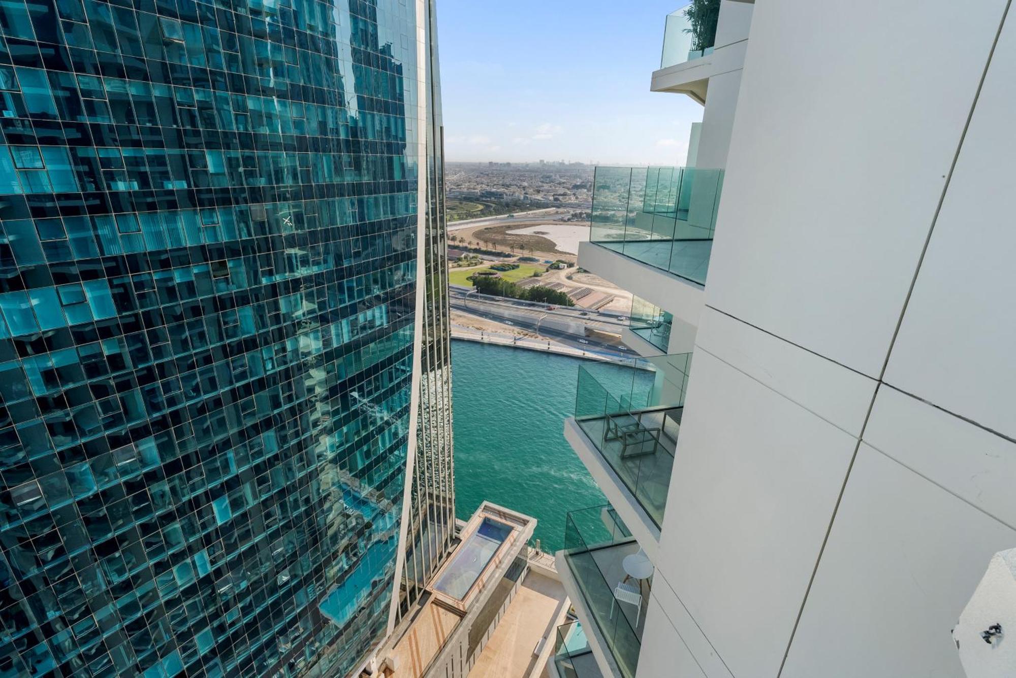 Lux 2br In Missoni Tower - 5 Mins To Burj Khalifa Apartment *