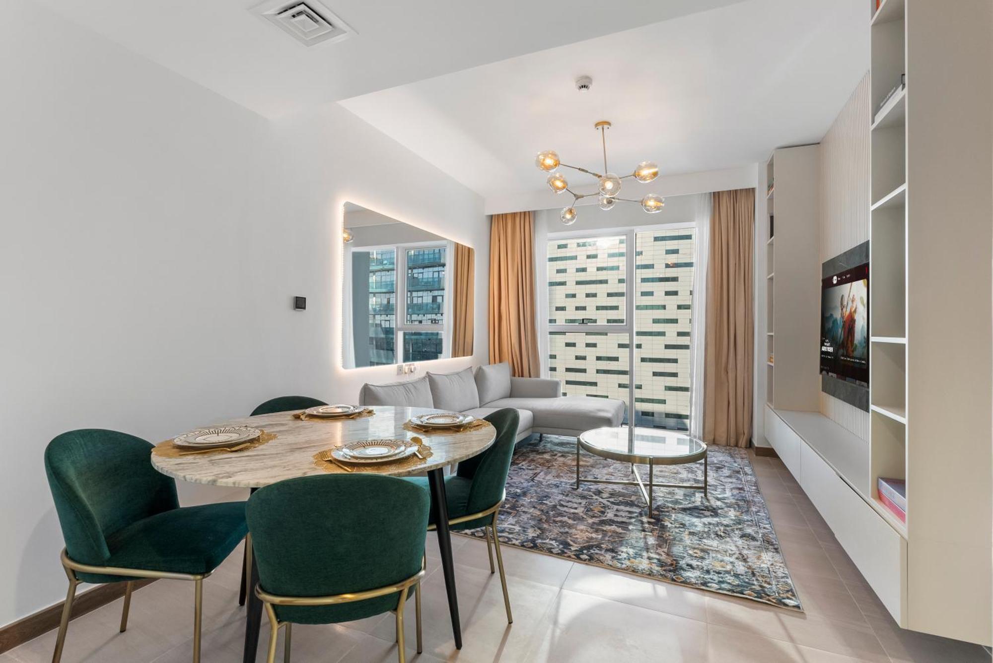 Apartment Lux 2br In Missoni Tower - 5 Mins To Burj Khalifa