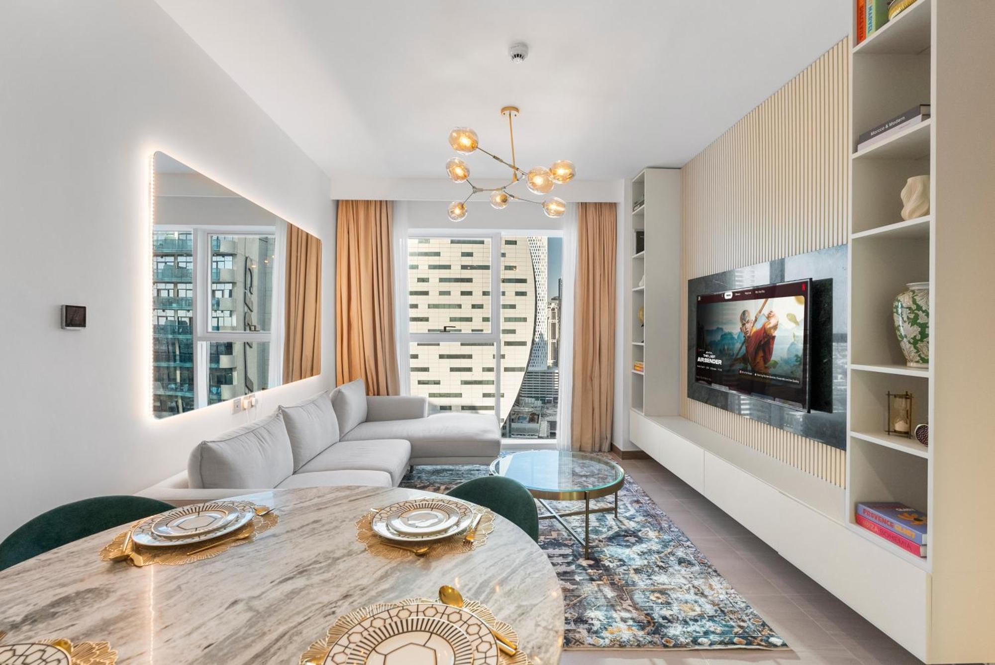 Apartment Lux 2br In Missoni Tower - 5 Mins To Burj Khalifa